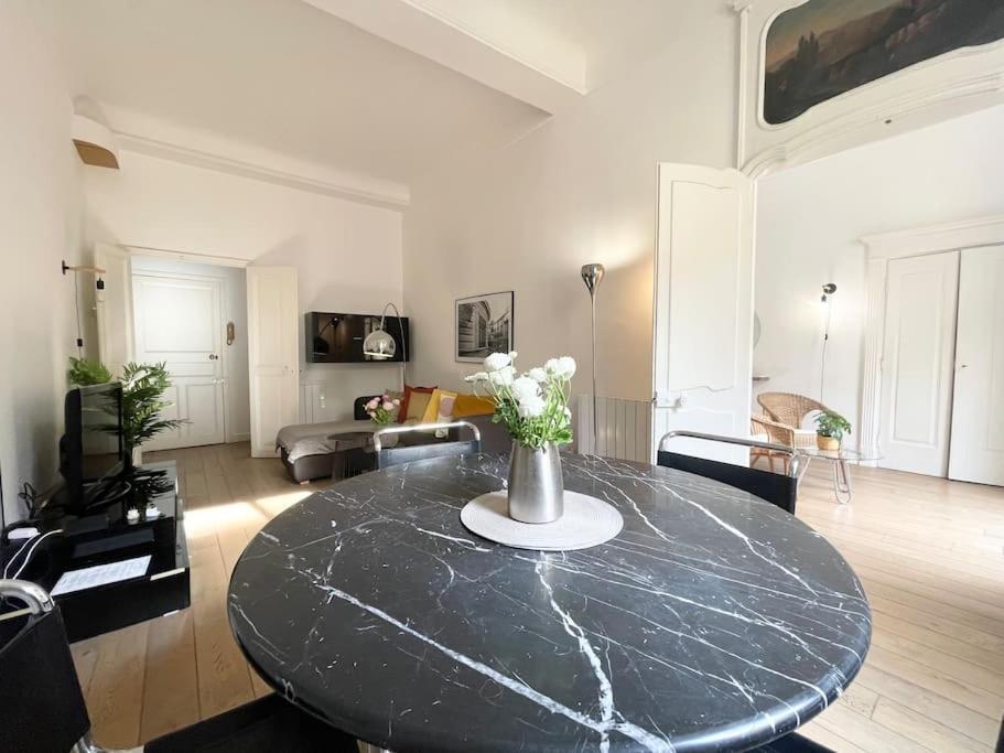 Homelivia, Vieux Nice, Appartement De Charme, Clim Balcon エクステリア 写真
